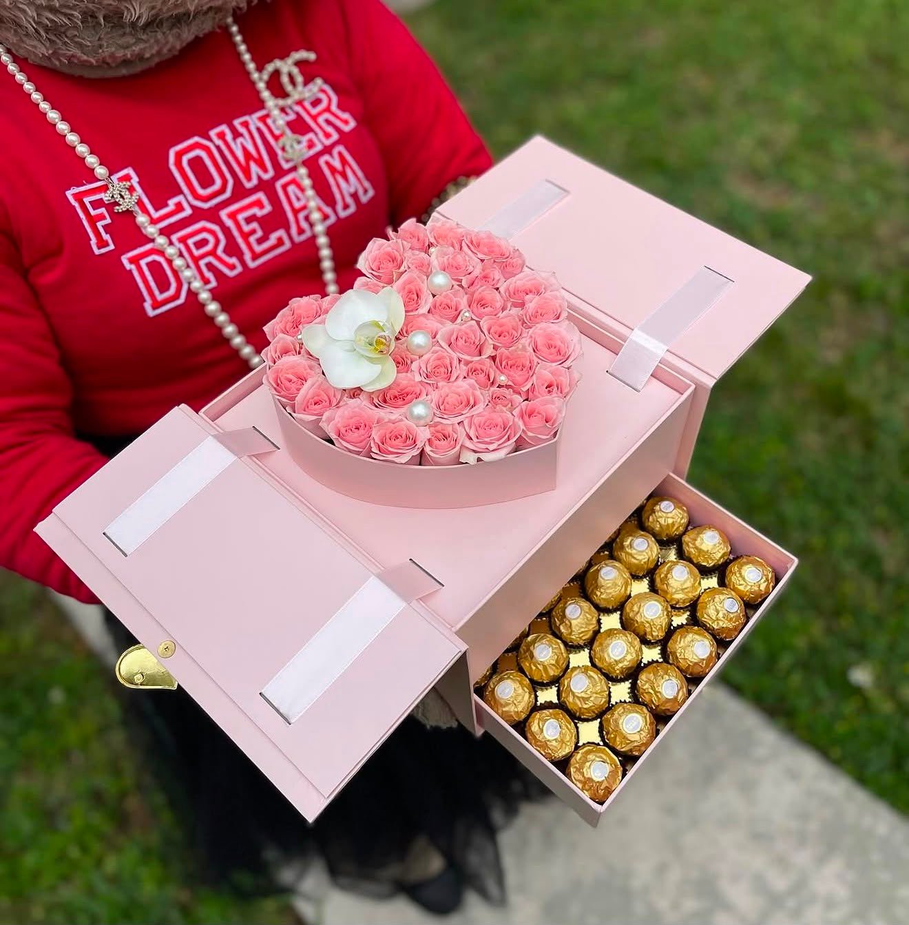 Pink Rose & Ferrero Rocher Luxury Gift Box