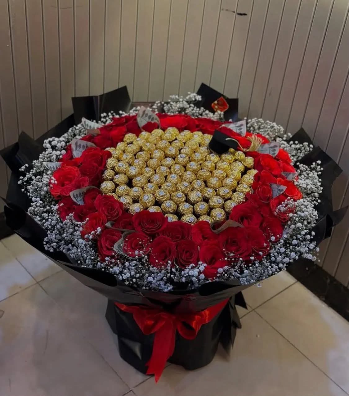 Luxury Ferrero Rocher & Red Rose Bouquet