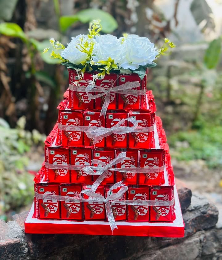 Chocolate Tower – KitKat Royale