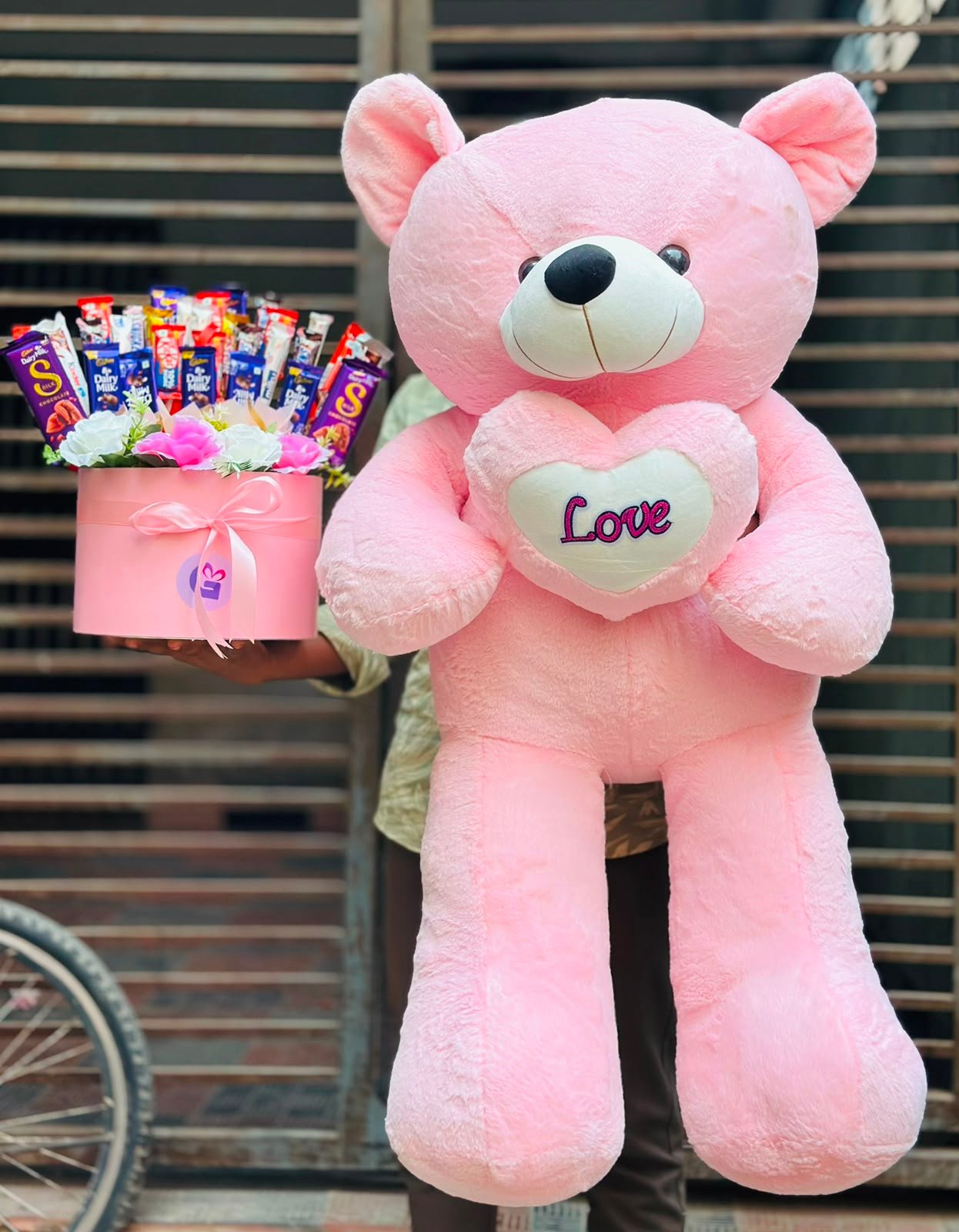 Giant Teddy & Chocolate Bouquet Combo